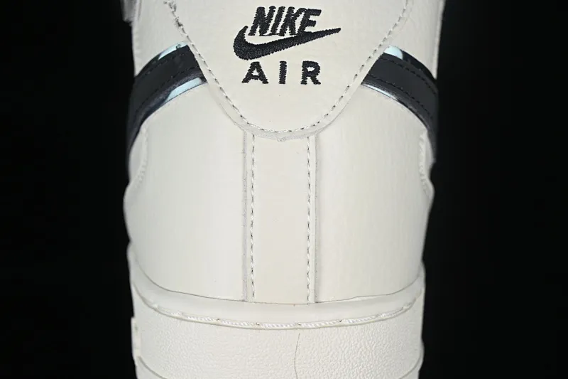All categories Nk Air Force 1 Air Force series Nk Air Force 1 Mid Air Force mid-top Nk Air Force 1'07 Mid Beige and black two-color bottom Starry Air Force One mid-top casual sneakers XL0236-236